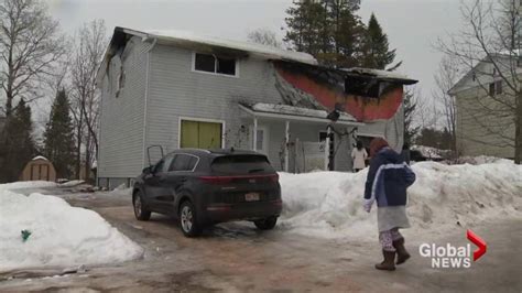 5 Sent To Hospital 8 Displaced After Overnight House Fire In Fredericton New Brunswick