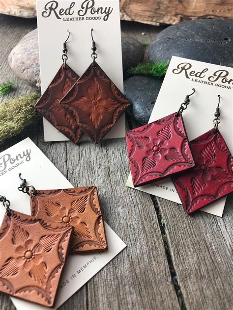 Hand Tooled Bright Red Western Style Floral Leather Earrings Etsy Canada Leather Earrings