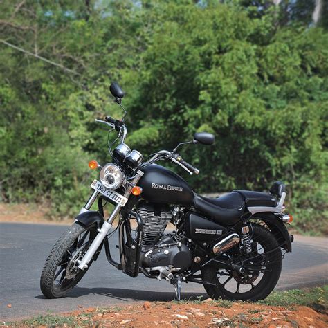 Thunderbird 350 Colours Specifications Reviews Gallery Royal Enfield
