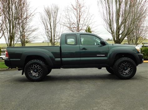 Maybe you would like to learn more about one of these? 2010 Toyota Tacoma Access Cab 4Dr / 4X4 / 5-SPEED / LIFTED ...