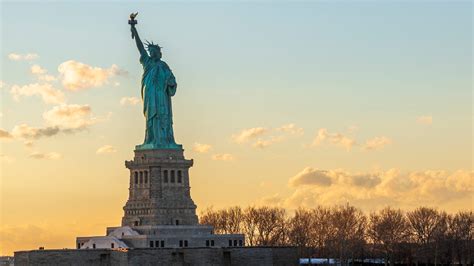 Statue Of Liberty Tours Commercial Guides Restricted