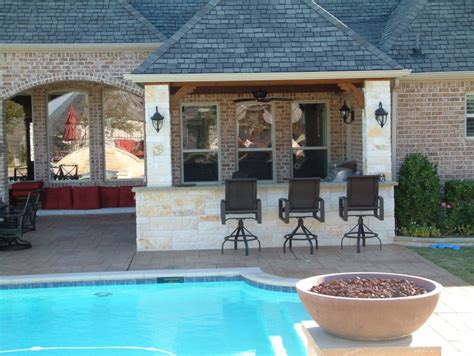 Feature Arbors And Patio Covers 469 478 2000