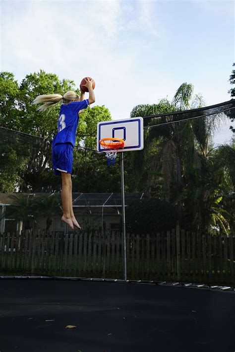 Nencini sport agit en tant qu'intermédiaire de crédit pour findomestic banca s.p.a., mais pas exclusivement. The 25+ best Trampoline basketball ideas on Pinterest ...