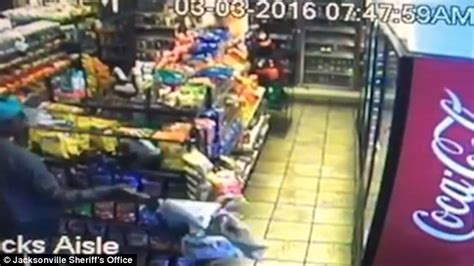 Woman Is Caught On Camera Trashing Convenience Store After Being Caught Shoplifting Daily Mail