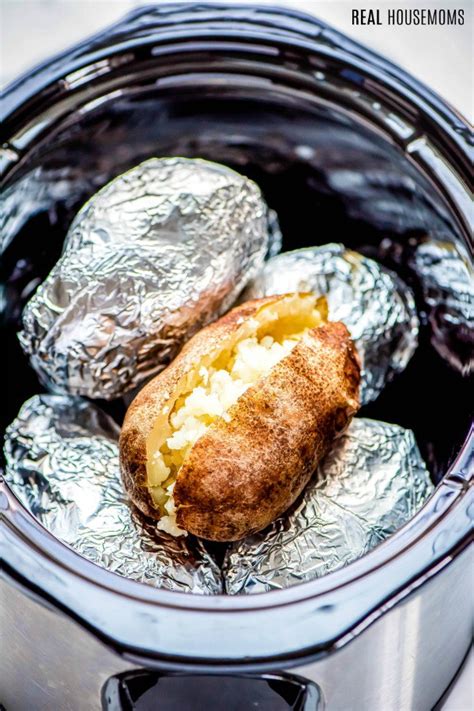 How to make mashed potatoes in a crockpot. Crock Pot Baked Potatoes ⋆ Real Housemoms
