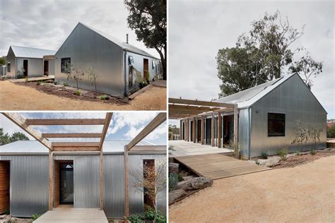 This Home Was Designed To Be Durable So They Covered It In Corrugated