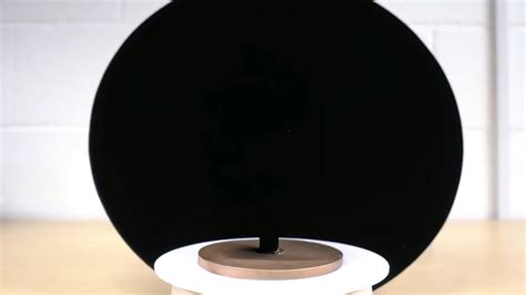 ブラックホールの色？ギネス世界記録に認定された世界一黒い人工物質「ベンタブラック」 bouncy バウンシー
