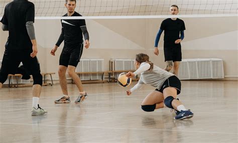 How To Dig In Volleyball Athleticlift