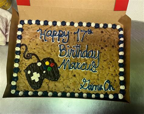 Mrs Fields Cookie Cake Cookie Cakes Happy Ser Feliz Being Happy