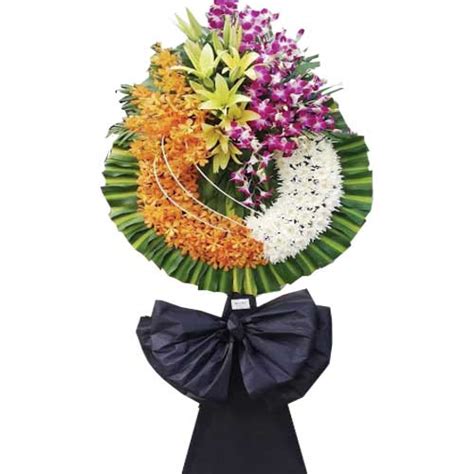 The funeral customs of vietnam vary by family, according to that particular family's religion. Peaceful Tranquility | Vietnamese funeral flowers | On ...