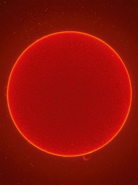 Stunning Picture Of The Sun Is One Of The Clearest Ever Taken From