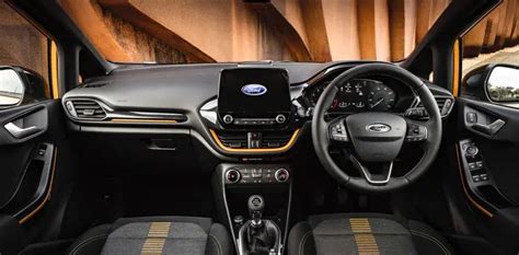 Nový Ford Fiesta 2022 Interiér Motor A úpravy