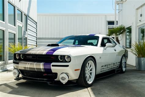 614 2015 Dodge Challenger Coupe Mag Auctions Your Dream Car Is A