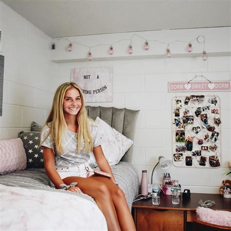 Dormifys Instagram Photo “happiest Here 💕” Dorm Sweet Dorm Dormify