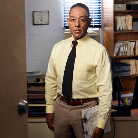 Gus Fring Breaking Bad Yellow Suit Minecraft Skin