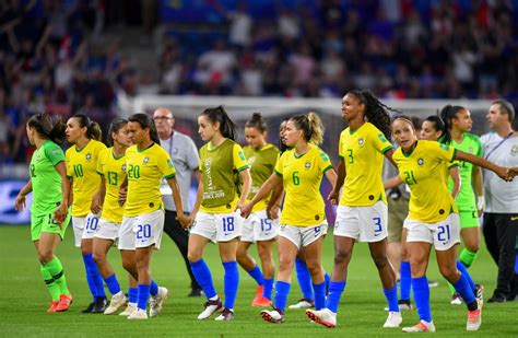 Brazil Fa Announce Equal Pay For Male And Female International Players