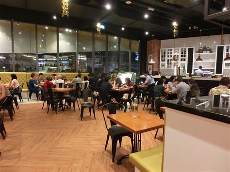 A casual place to gather, get comfortable and enjoy fresh flavors. Two Sons Bistro @ Starling Mall, Petaling Jaya | felicia.grace