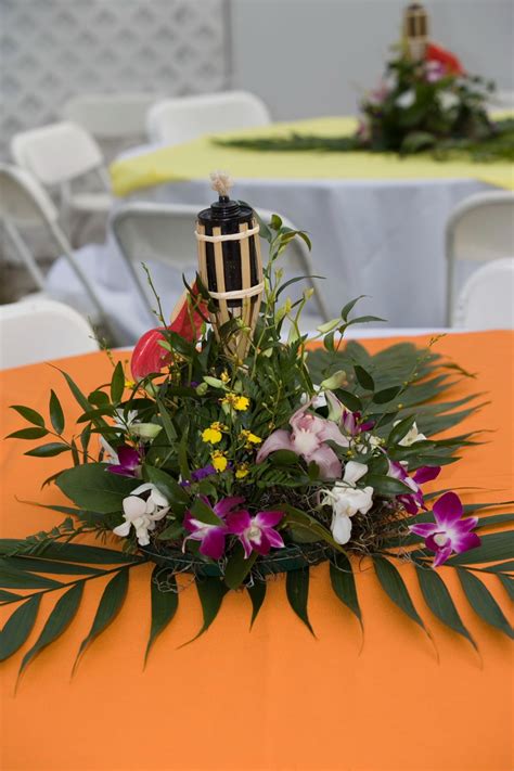 Hawaiian Theme Table Centerpiece Hawaiian Table Centerpieces Luau