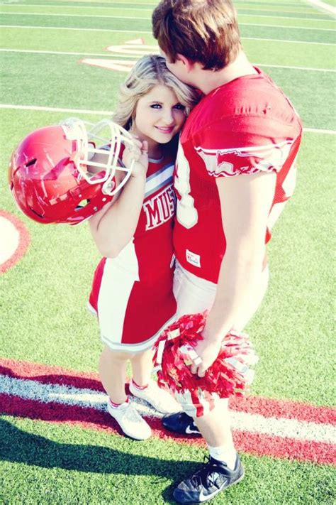 Football Player Cheerleader Couple Photography Super Cute Football Couples Football Couple
