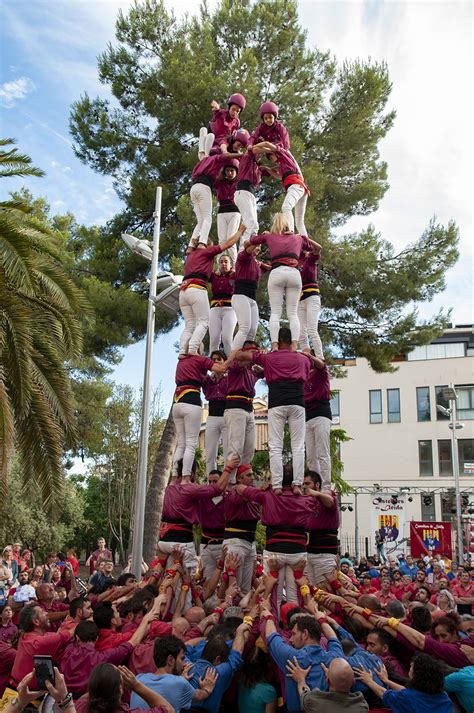 Actuación Fiesta Mayor De Castellers De Lleida Las Fotos De Xavier