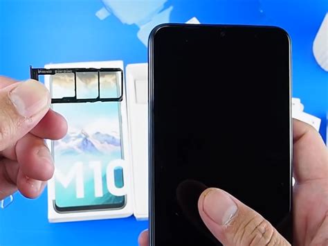 4 carefully insert the tray back into the tray slot. Cara Membuka Casing Belakang dan Mengganti Baterai Samsung ...