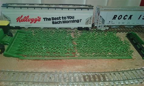 Gallery Pictures Busch Corn Field Kit 10 X 10cm Ho Scale Model Railroad Grass Earth 1202