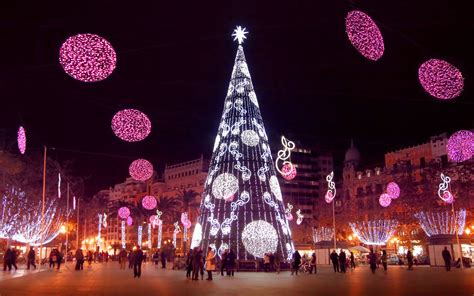 We did not find results for: Where to Spend Christmas in Spain | Travel + Leisure
