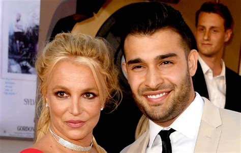 Sam Asghari Denies Controlling Wife Britney Spears Social Media