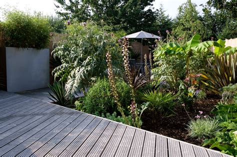 Modern Garden Design Essex 01702 662 950