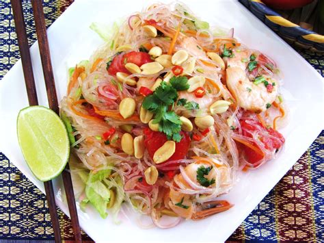 Lets Eatsimple Yum Woon Sen Goong Thai Spicy Glass Noodle Salad With Shrimp