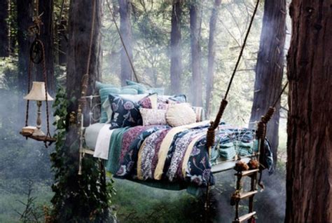 29 Hanging Bed Design Ideas To Swing In The Good Times