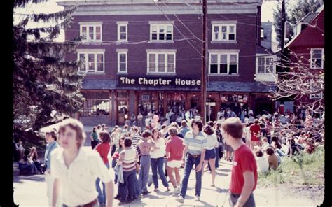 1977 05 1a04 Cornell University Class Of 77