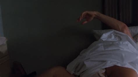 Naked Courteney Cox In Ace Ventura Pet Detective