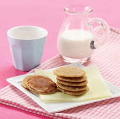 Lihat juga resep ide makan siang, capcay rumahan rasa restoran! Resep Makanan Balita Pancake Mini Havermut | Merries ...