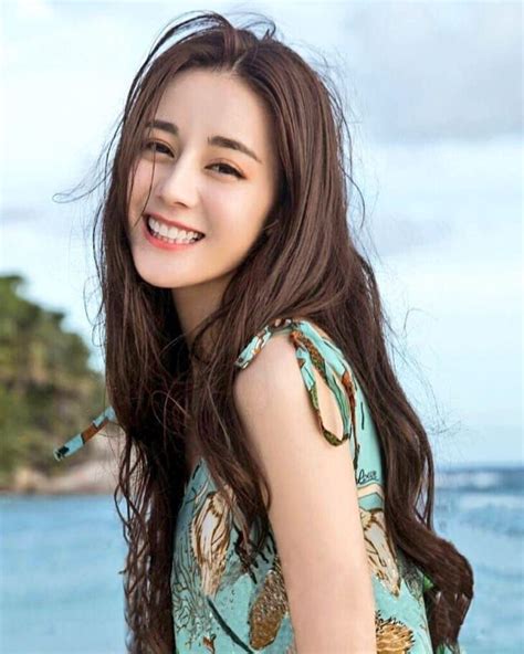 Biodata Dan Profil Aktris Tiongkok Dilraba Dilmurat 迪丽热巴 Selebriti