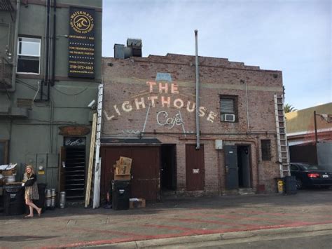 Is The Lighthouse Cafe Featured In The Movie La La Land An Actual Bar
