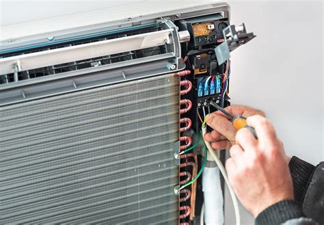 What Is Inside An Air Conditioner Knueve And Sons Hvac Cooling Ac