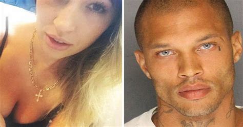 Hot Felon Jeremy Meeks Wife Shares Selfie Showing What He Is Missing