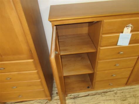 If you are using a screen reader and having problems using our website, please call 1.888.324.3571 between the hours of 8:30 a.m. Our Inventory - McLimans Furniture Warehouse