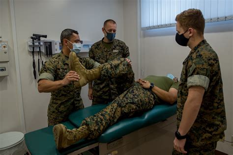 Corpsman Up 3d Mlg Corpsmen Sharpen Skills In Clinical Corpsmen