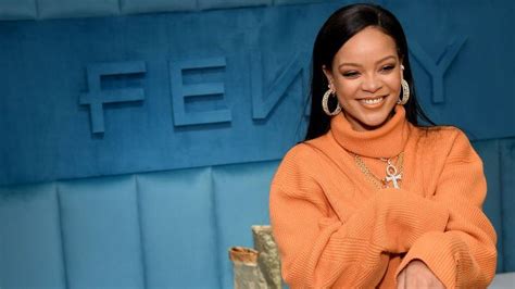 Business Rihanna Now Officially A Billionaire According To Forbes