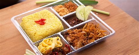 Melayani pemesanan nasi box dalam partai besar/kecil. Usaha Nasi Box Kekinian - Melirik Usaha Rice Box Yang Kini ...