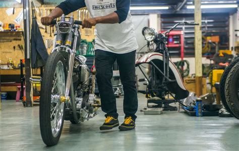 Vans malaysia presents, demi ; Pa'din Musa, Malaysian Pro Skateboarder Gets His Very Own ...
