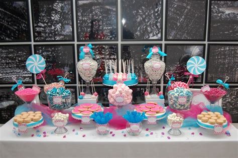 A Candy Table! Just think a Hot pink and zebra candy table oh yes