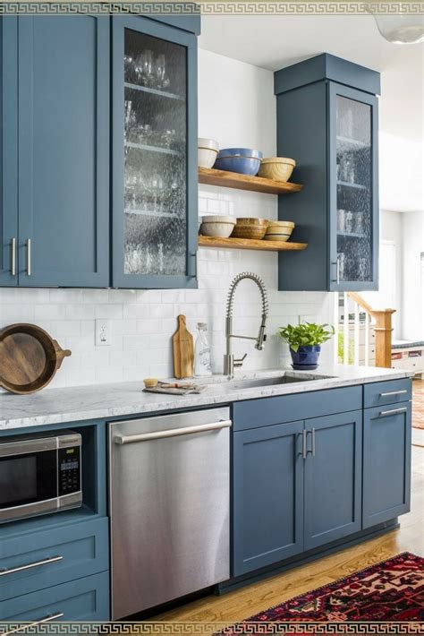 I Love Blue Kitchen Cabinets Painted Or Maybe They Just Came That Way