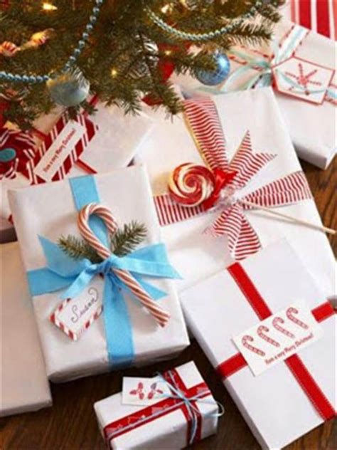Most Creative Christmas Gift Wrapping Ideas Design Swan