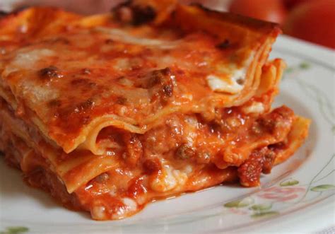 Lasagna Al Forno Con Besciamella E Rag Come Renderla Cremosa Lasagna