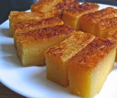 Here's a really easy recipe with deliciously rich and creamy custard topping. Baked Cassava (Tapioca) Cake | Casava cake recipe, Malaysian dessert, Filipino food dessert