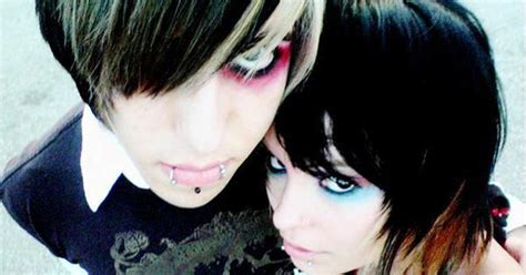Best emo hairstyles for guys. 15 Things You Won't Understand If You Weren't A Teen In ...