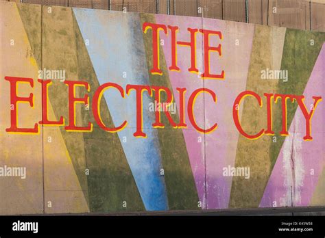Usa Pennsylvania Scranton Sign For The Electric City Stock Photo Alamy